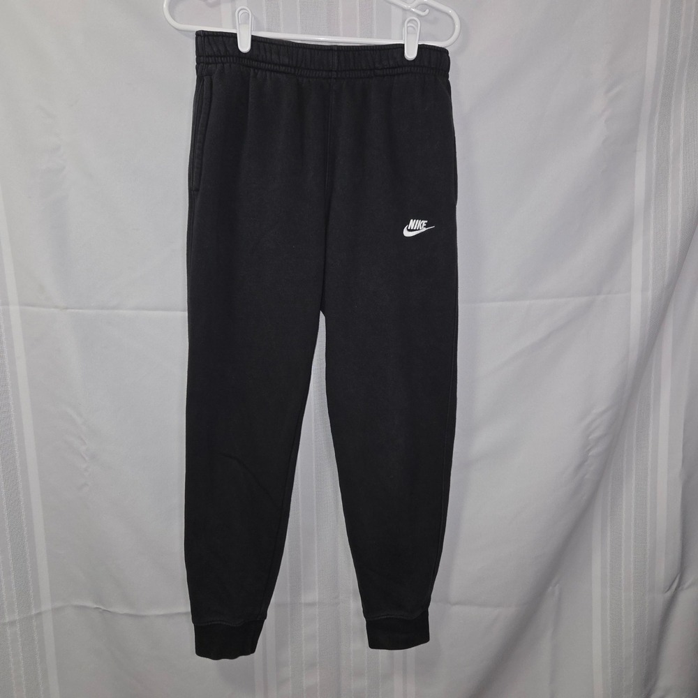 Nike Sweatpants Mens M Black BV2671-010 Sportswear Club Fleece Joggers Cuffed
